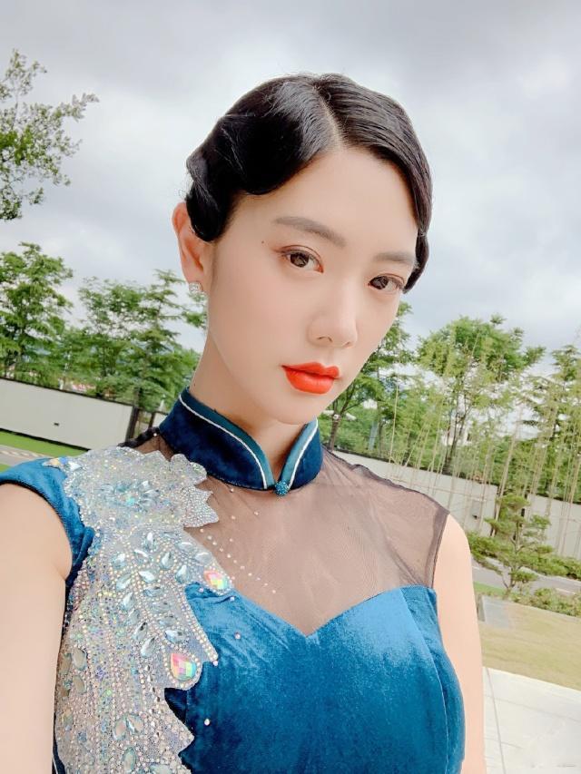 企鹅号·奶冻布丁酱 热门8